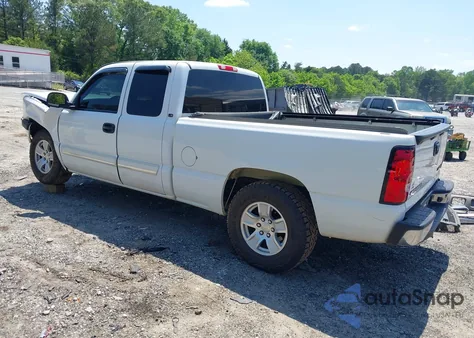 2004 Chevrolet Silverado 1500 Ls из США, поврежденный, VIN 2GCEC19V841115473